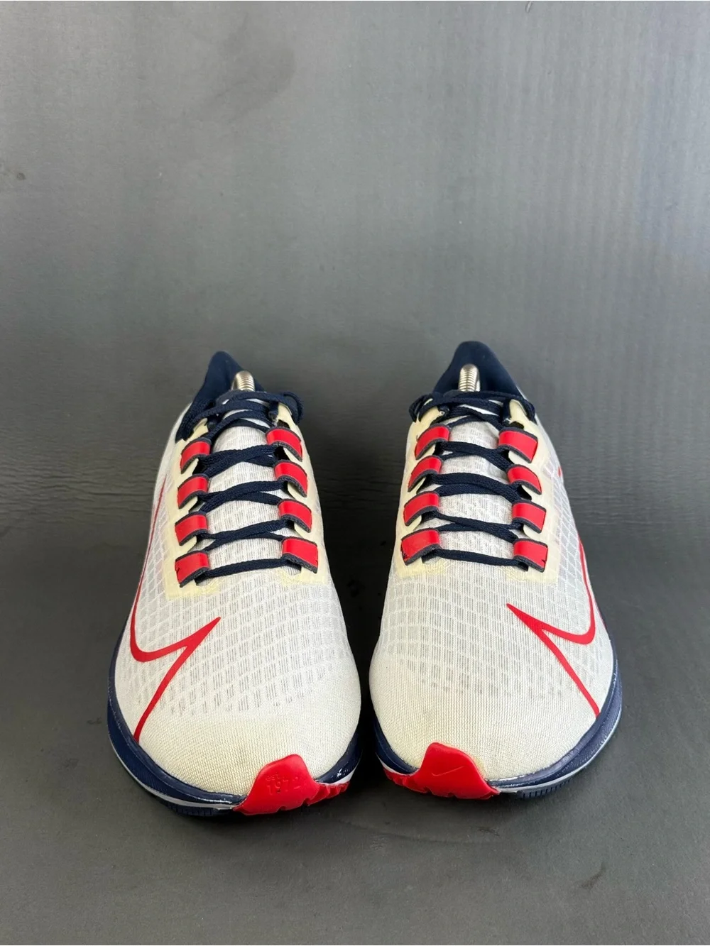 Nike AIR ZOOM PEGASUS 37 'NEW ENGLAND PATRIOTS' sneakers men’s 11
